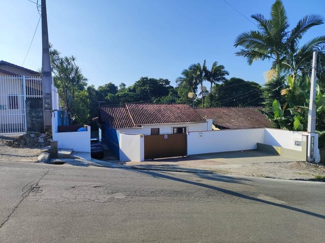 Foto do Sobrado - Imóvel para Investidores com Retorno Mensal de R$ 10.000,00 - Excelente Localização e Ótimo Estado de Conservação! | MACHADO CORRETORA DE IMÓVEIS LTDA