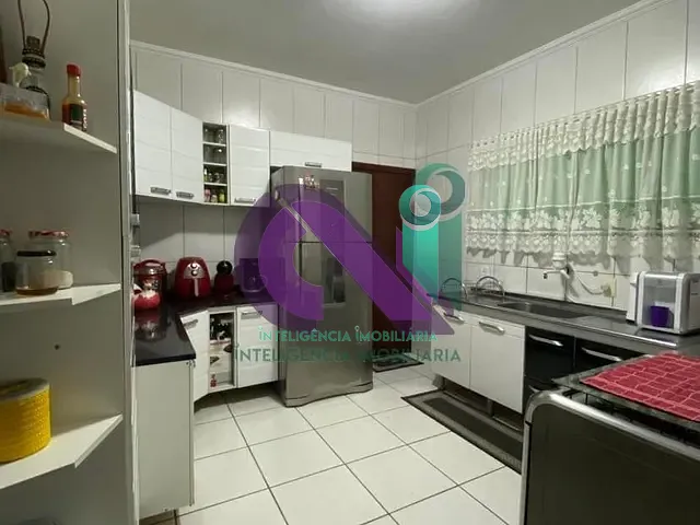 Sobrado com 125m² 3 quartos e 2 banheiros, à venda, no bairro Bela Vista em Osasco