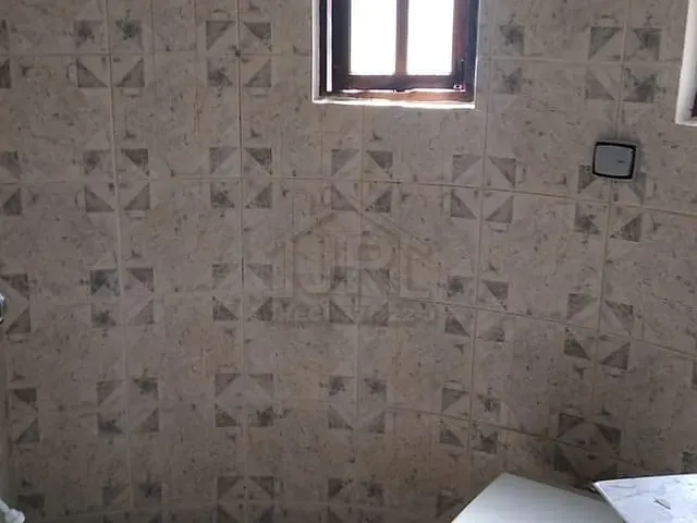 Sobrado com 263m² 3 quartos e 3 banheiros, à venda, no bairro Jardim Cerqueira Leite em Mauá