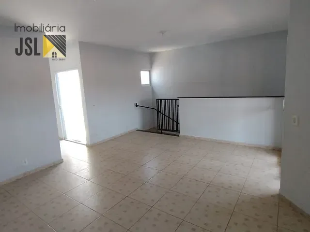 Sobrado com 140m² 3 quartos e 1 banheiro, à venda, no bairro Loteamento Real Park em Caçapava