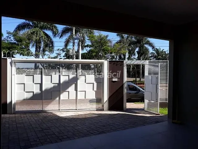 Sobrado com 250m² 2 quartos e 1 banheiro, à venda, no bairro Monte Castelo em Campo Grande