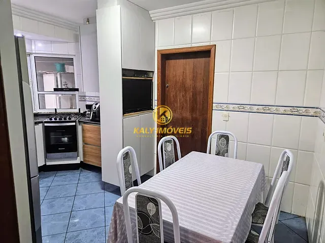 Sobrado com 185m² 3 quartos e 5 banheiros, à venda, no bairro Olímpico em São Caetano do Sul