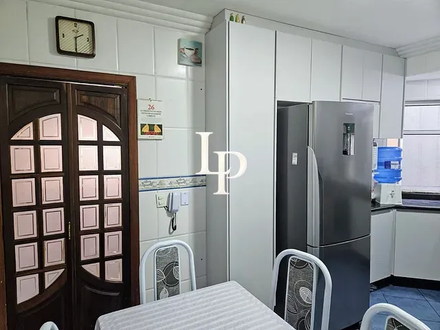 Sobrado com 185m² 3 quartos e 5 banheiros, à venda, no bairro Olímpico em São Caetano do Sul