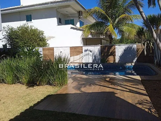 Sobrado com 456m² 5 quartos e 4 banheiros, à venda, no bairro Jardins Madri em Rua Madri 4