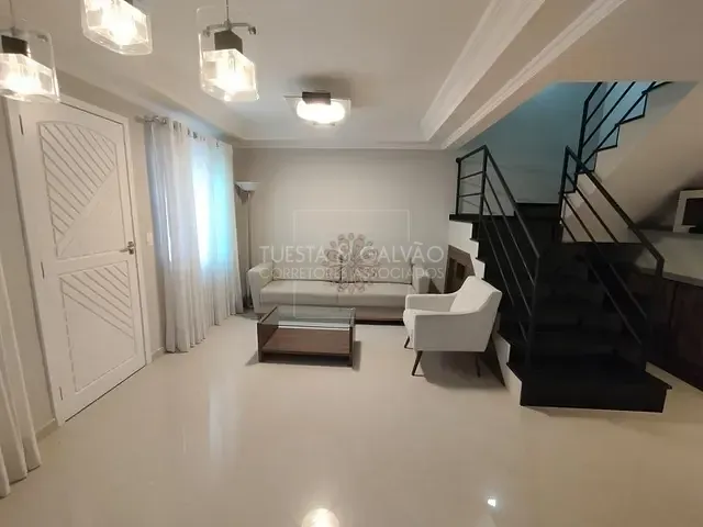 Sobrado 3 quartos e 2 banheiros, à venda, no bairro Santa Felicidade em Curitiba
