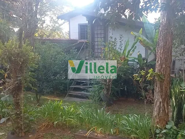 Sobrado 4 quartos e 3 banheiros, à venda, no bairro Jardim Fonte Áurea em Poá