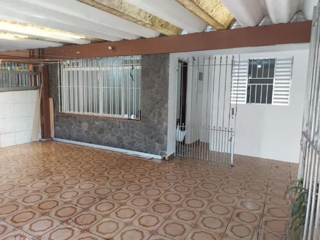Sobrado 3 quartos e 2 banheiros, à venda, no bairro Vila Metalúrgica em Santo André