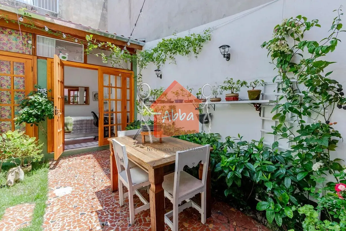 Sobrado, 3 quartos, 175 m² - Foto 1