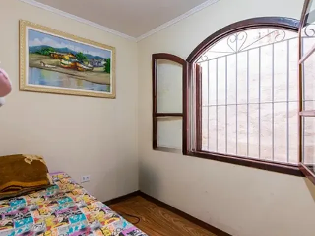 Sobrado 3 quartos e 2 banheiros, à venda, no bairro Jardim Cristiane em Santo André