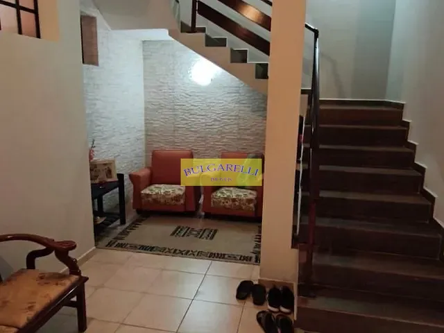 Sobrado com 266m² 3 quartos e 3 banheiros, à venda, no bairro Jardim Nogueira em Jundiaí