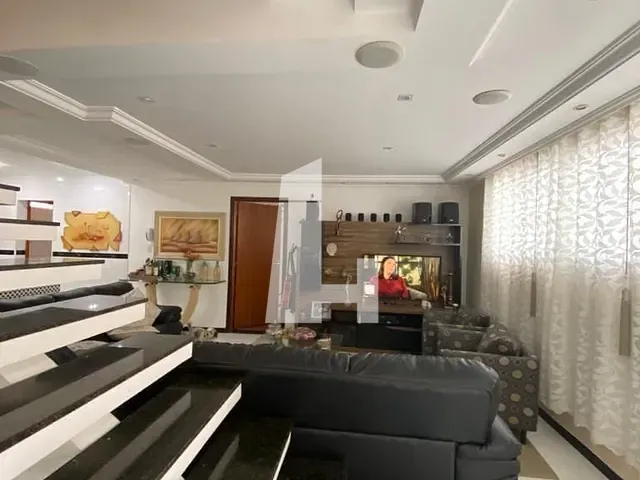 Sobrado com 321m² 4 quartos e 3 banheiros, à venda ou para alugar, no bairro Vila Rosália em Guarulhos