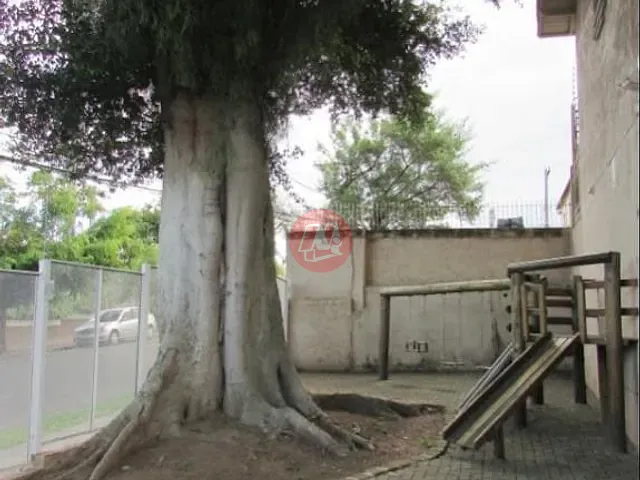 Sobrado com 100m² 3 quartos e 3 banheiros, à venda, no bairro Santa Tereza em Porto Alegre