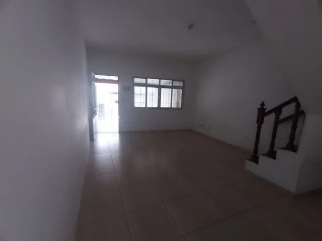Sobrado com 200m² 2 quartos e 2 banheiros, à venda, no bairro Vila Santa Clara em São Paulo