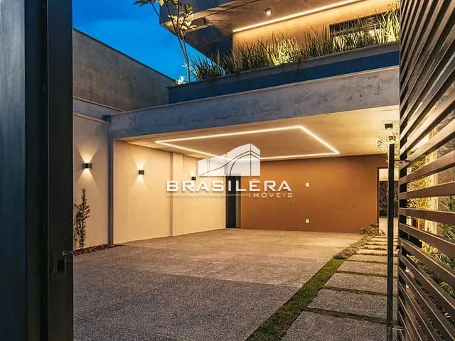 Sobrado com 210m² 3 quartos e 4 banheiros, à venda, no bairro Jardim Atlântico em Goiânia