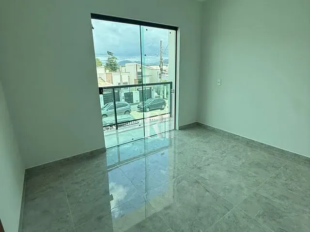 Sobrado com 140m² 2 quartos e 1 banheiro, à venda, no bairro Joáia em Tijucas