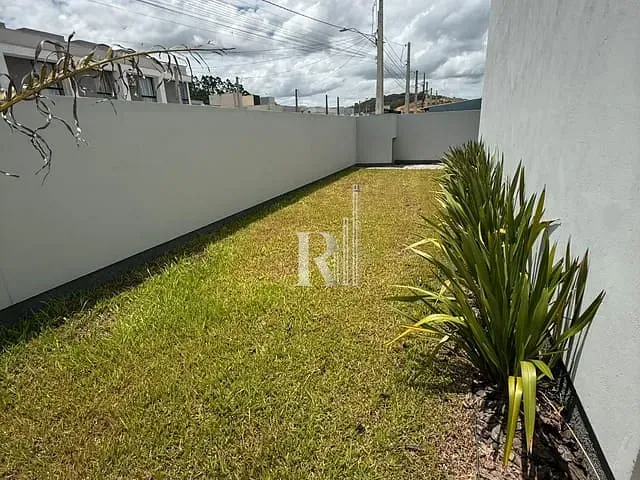 Sobrado com 140m² 2 quartos e 1 banheiro, à venda, no bairro Joáia em Tijucas