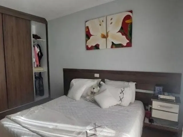 Sobrado 3 quartos e 6 banheiros, à venda, no bairro Vila Valparaíso em Santo André
