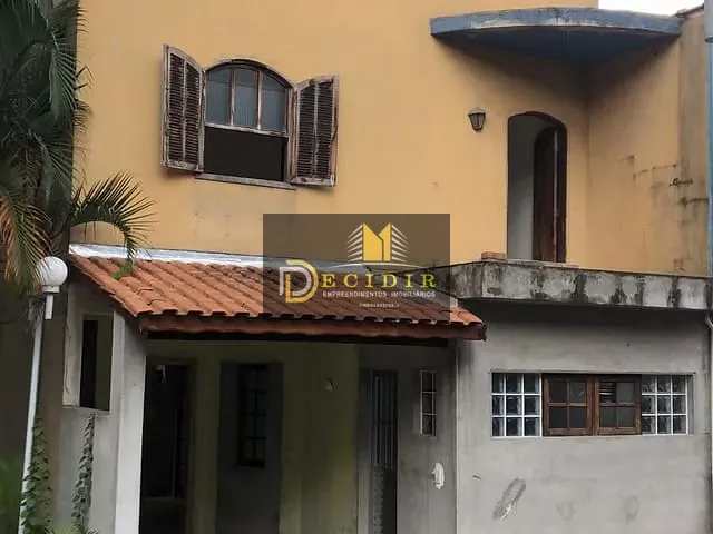 Sobrado com 80m² 2 quartos e 3 banheiros, para alugar, no bairro Vila Araguaia em São Paulo