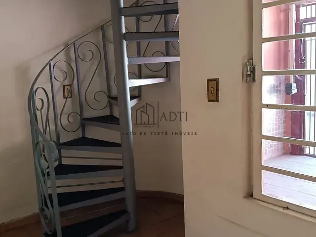 Sobrado 3 quartos e 3 banheiros, à venda, no bairro Centro em Mogi das Cruzes