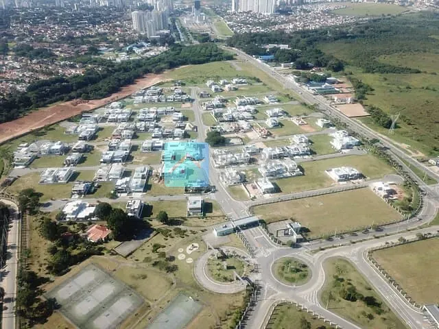 Sobrado com 450m² 4 quartos e 5 banheiros, à venda, no bairro Condomínio Chácara dos Eucaliptos em São José dos Campos