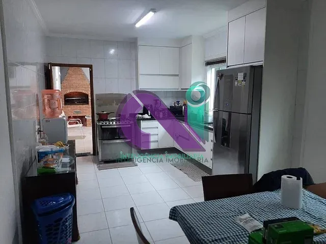 Sobrado com 125m² 3 quartos e 2 banheiros, à venda, no bairro Santo Antônio em Osasco