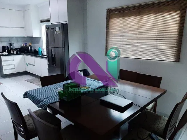 Sobrado com 125m² 3 quartos e 2 banheiros, à venda, no bairro Santo Antônio em Osasco