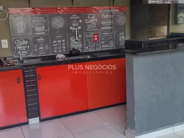 Sobrado 3 quartos e 2 banheiros, à venda, no bairro Jardim Residencial das Dálias em Sorocaba