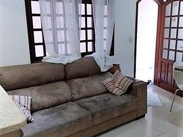 Foto do Sobrado - Sobrado com 5 dormitórios à venda, 174 m² por R$ 360.000,00 - Jardim Colonial - São José dos Campos/SP | RUSSI IMÓVEIS