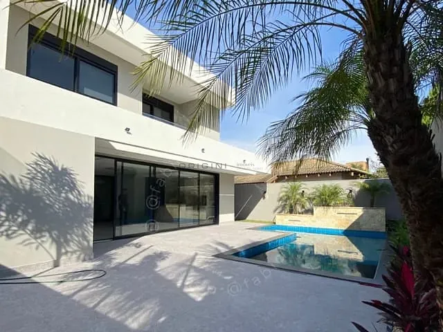 Sobrado com 551m² 5 quartos e 6 banheiros, à venda, no bairro Residencial Damha em Campo Grande