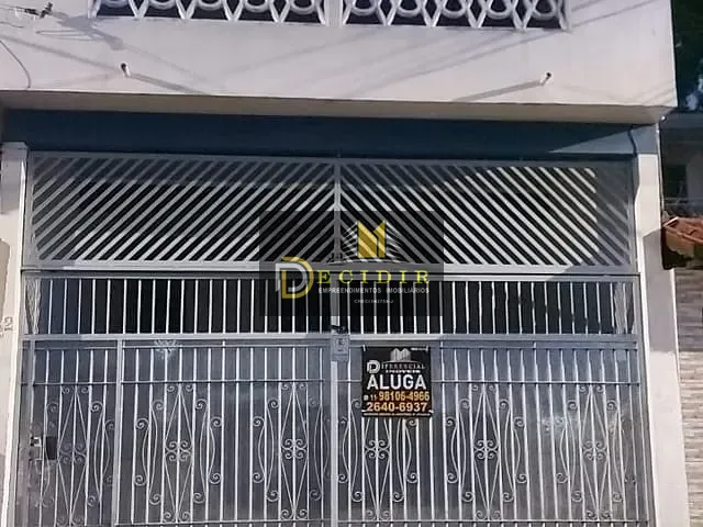 Sobrado com 150m² 4 quartos e 3 banheiros, para alugar, no bairro Jardim das Camélias em São Paulo