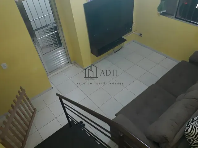 Sobrado 2 quartos e 2 banheiros, à venda, no bairro Vila Suissa em Mogi das Cruzes