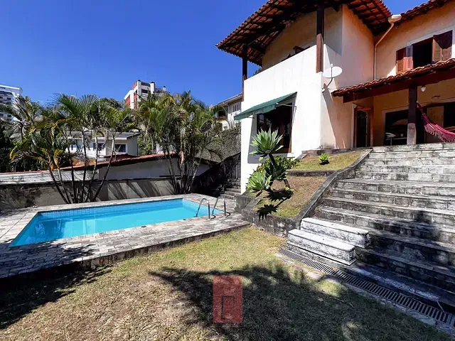 Sobrado 4 quartos e 6 banheiros, à venda, no bairro Real Parque em São Paulo
