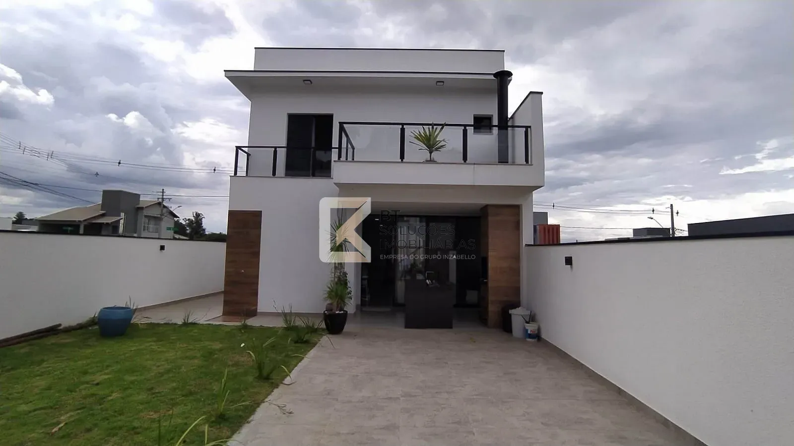 Sobrado, 3 quartos, 200 m² - Foto 1
