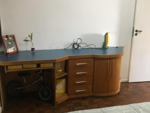 Sobrado 4 quartos e 3 banheiros, à venda, no bairro Centro em São José dos Pinhais