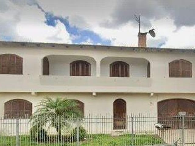 Sobrado 4 quartos e 3 banheiros, à venda, no bairro Centro em São José dos Pinhais