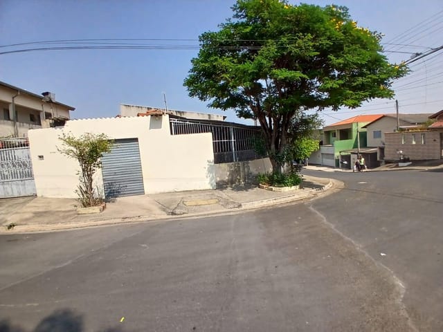 Sobrado com 250m², à venda, no bairro Jardim Lisa em Campinas