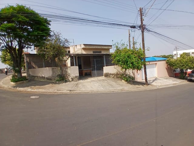 Sobrado com 250m², à venda, no bairro Jardim Lisa em Campinas