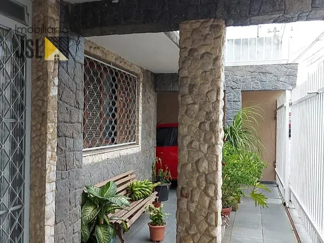 Sobrado com 390m² 5 quartos e 5 banheiros, à venda, no bairro Centro em Caçapava