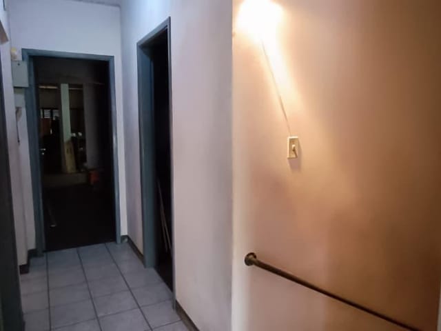 Sobrado com 500m² 12 quartos e 4 banheiros, à venda, no bairro Centro em Cambé
