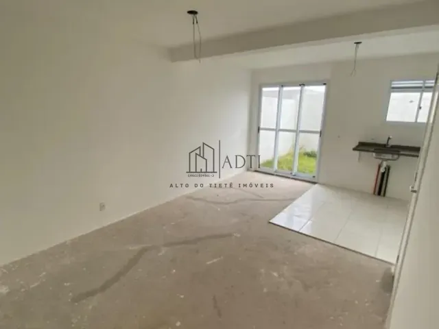 Sobrado 3 quartos e 3 banheiros, à venda, no bairro Jardim Modelo em Suzano