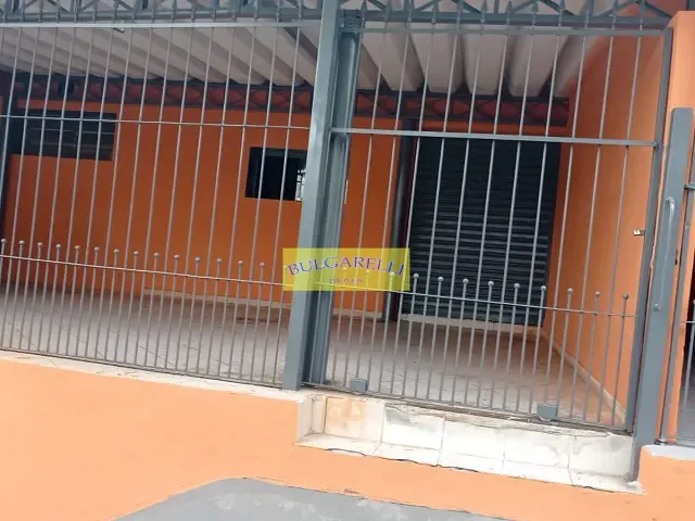 Sobrado com 240m² 4 quartos e 2 banheiros, à venda, no bairro Jardim Colônia em Jundiaí