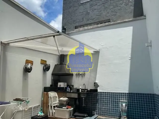 Sobrado com 160m² 3 quartos e 2 banheiros, à venda, no bairro Km 18 em Osasco
