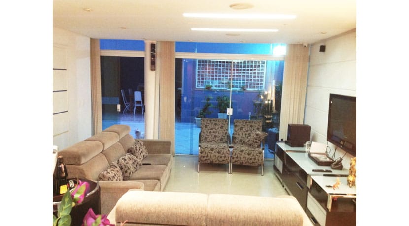 Sobrado à venda 4 Quartos, 2 Suites, 3 Vagas, 286M², Nova Gerty, São Caetano do Sul - SP