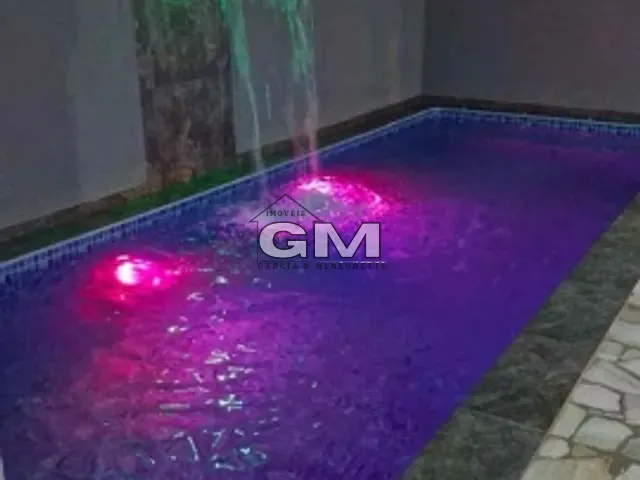 Sobrado com 183m² 3 quartos e 3 banheiros, à venda, no bairro Jardim Cristo Redentor em Ribeirão Preto