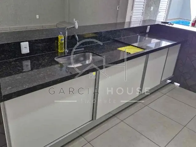 Sobrado com 183m² 3 quartos e 3 banheiros, à venda, no bairro Jardim Cristo Redentor em Ribeirão Preto