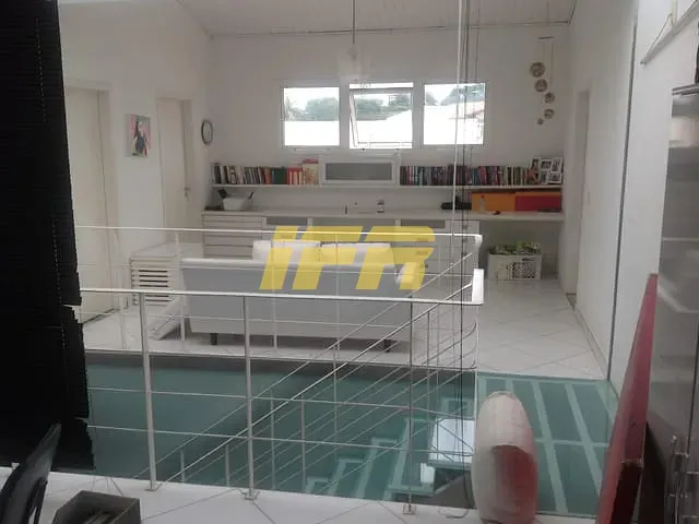 Sobrado com 480m² 3 quartos e 5 banheiros, à venda ou para alugar, no bairro Jardim das Nações em Taubaté