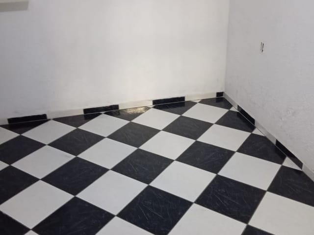 Sobrado com 125m² 3 quartos e 2 banheiros, à venda, no bairro Loteamento Residencial Novo Mundo em Campinas