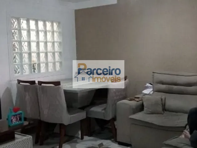 Casa 3 quartos e 2 banheiros, à venda, no bairro Vila Curuçá em São Paulo
