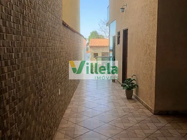 Sobrado com 194m² 2 quartos e 3 banheiros, à venda, no bairro Biritiba em Poá