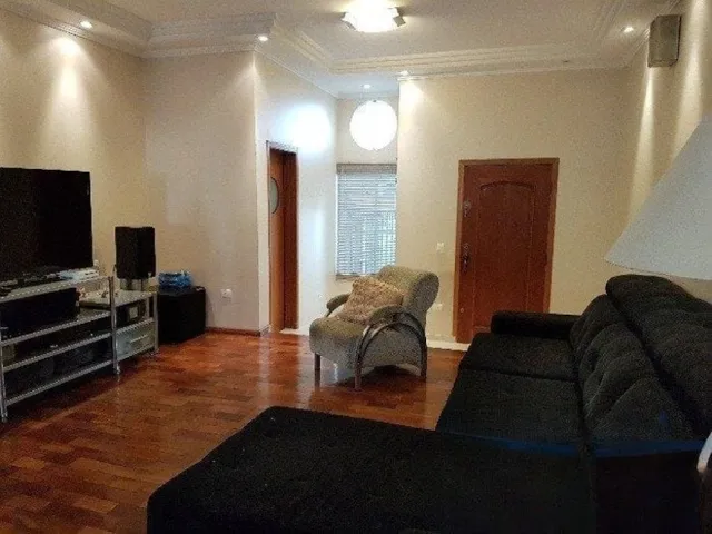 Sobrado 3 quartos e 4 banheiros, à venda, no bairro Centro em Santo André